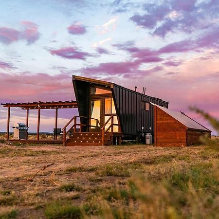 Grand Canyon Stargazing Off-Grid Tiny Home Val Extérieur photo