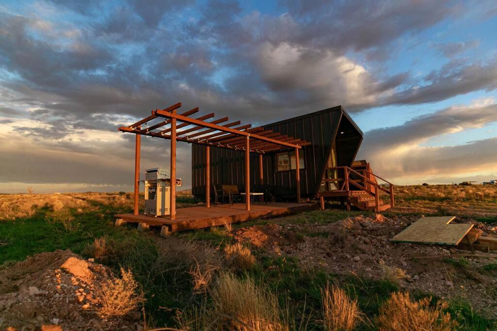 Grand Canyon Stargazing Off-Grid Tiny Home Val Extérieur photo
